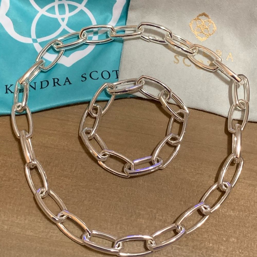 Kendra Scott Silver Link Necklace and Earring Set